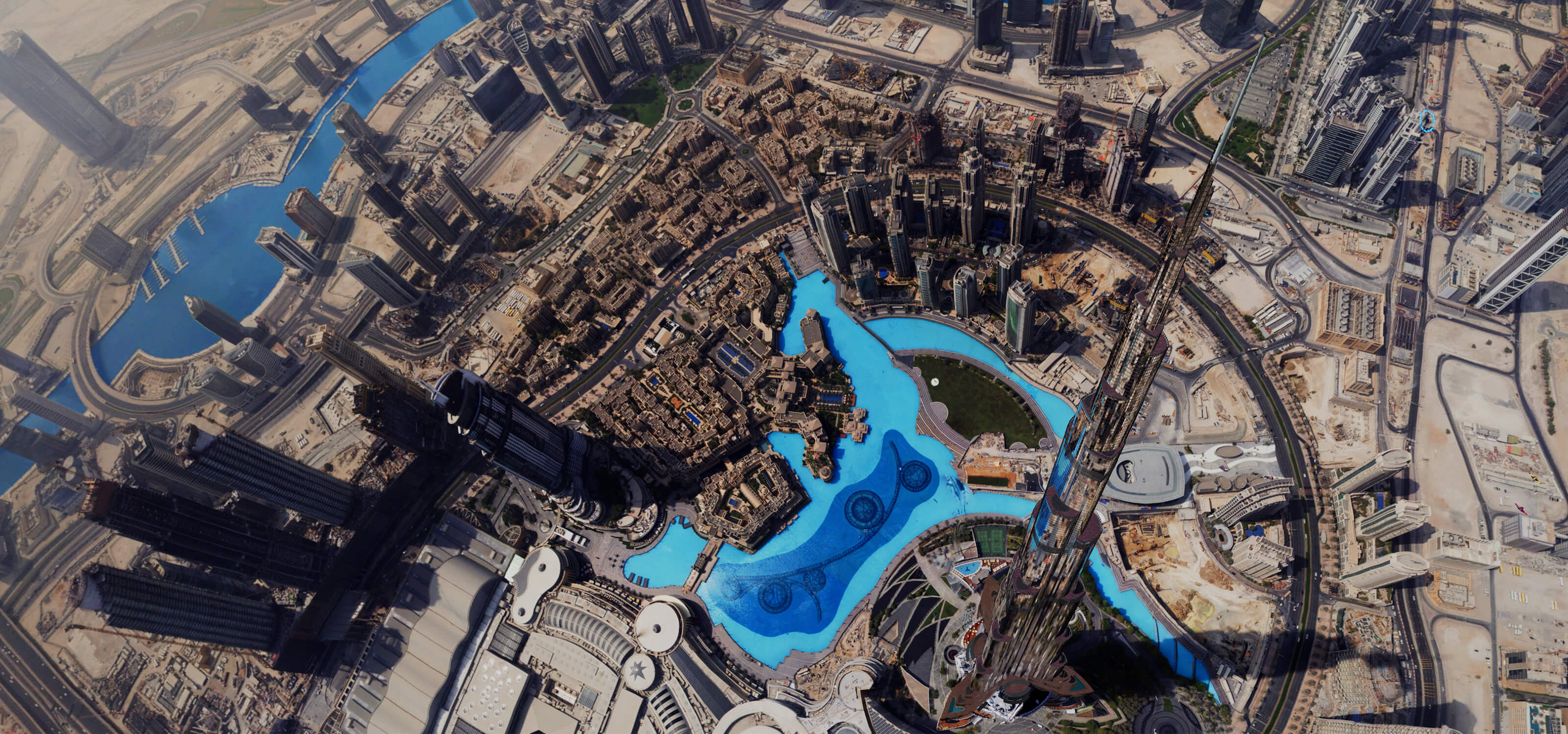 The Dubai landscape from a birds-eye view, taken from the VR title Dubai Rising Falcon.