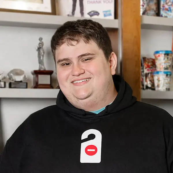 Headshot of Kaan Palaz.