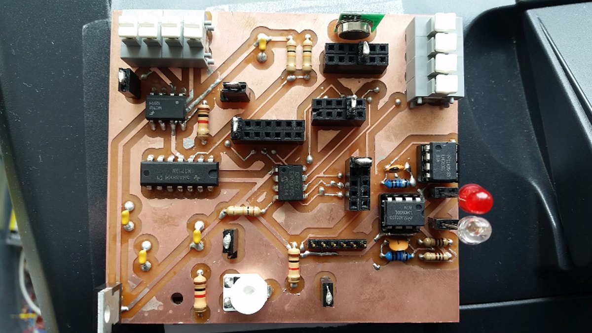 The circuit board of a measuring instrument included in one of the balloon payloads