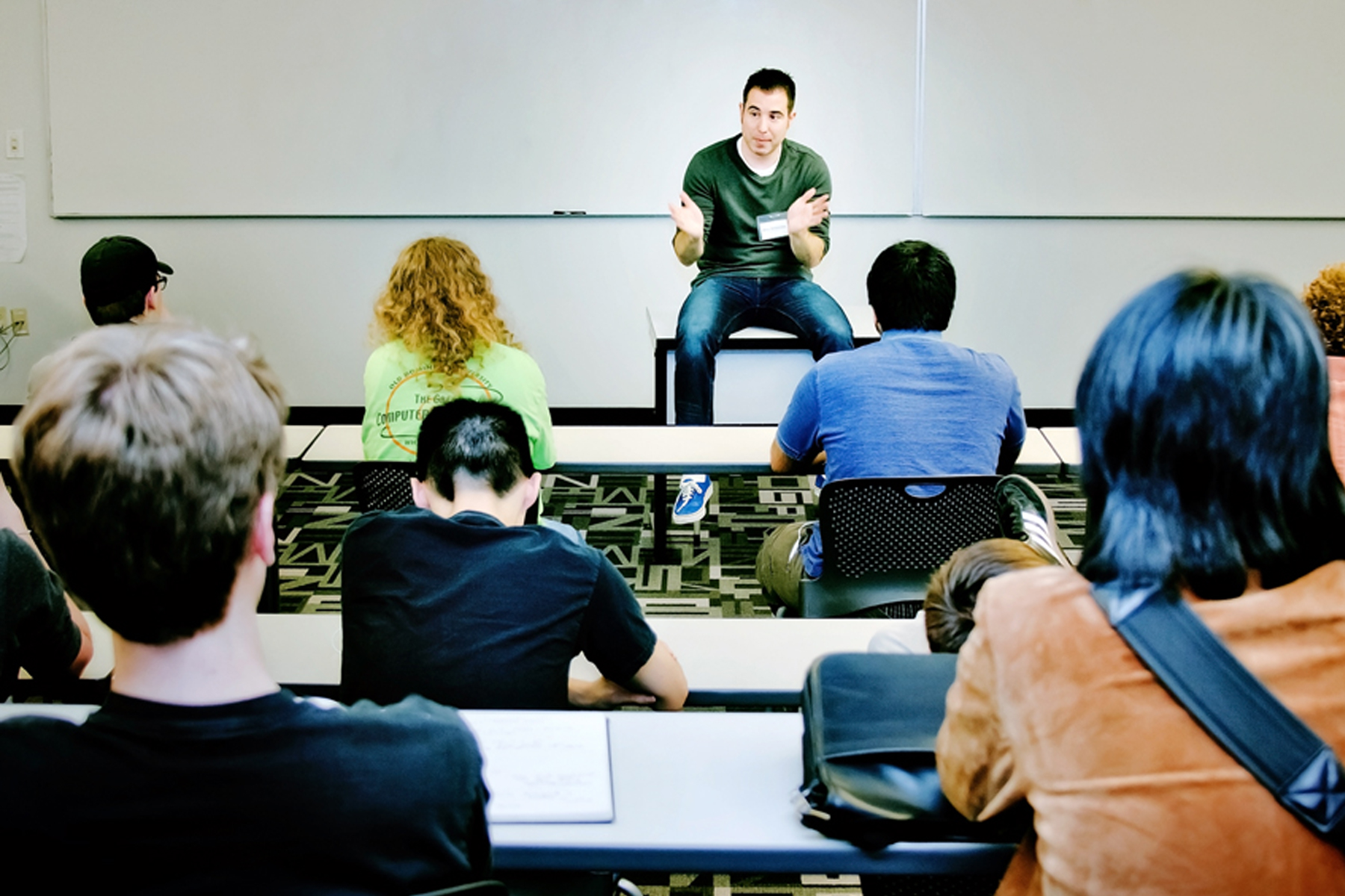 Mike Ambinder giving a lecture to DigiPen students