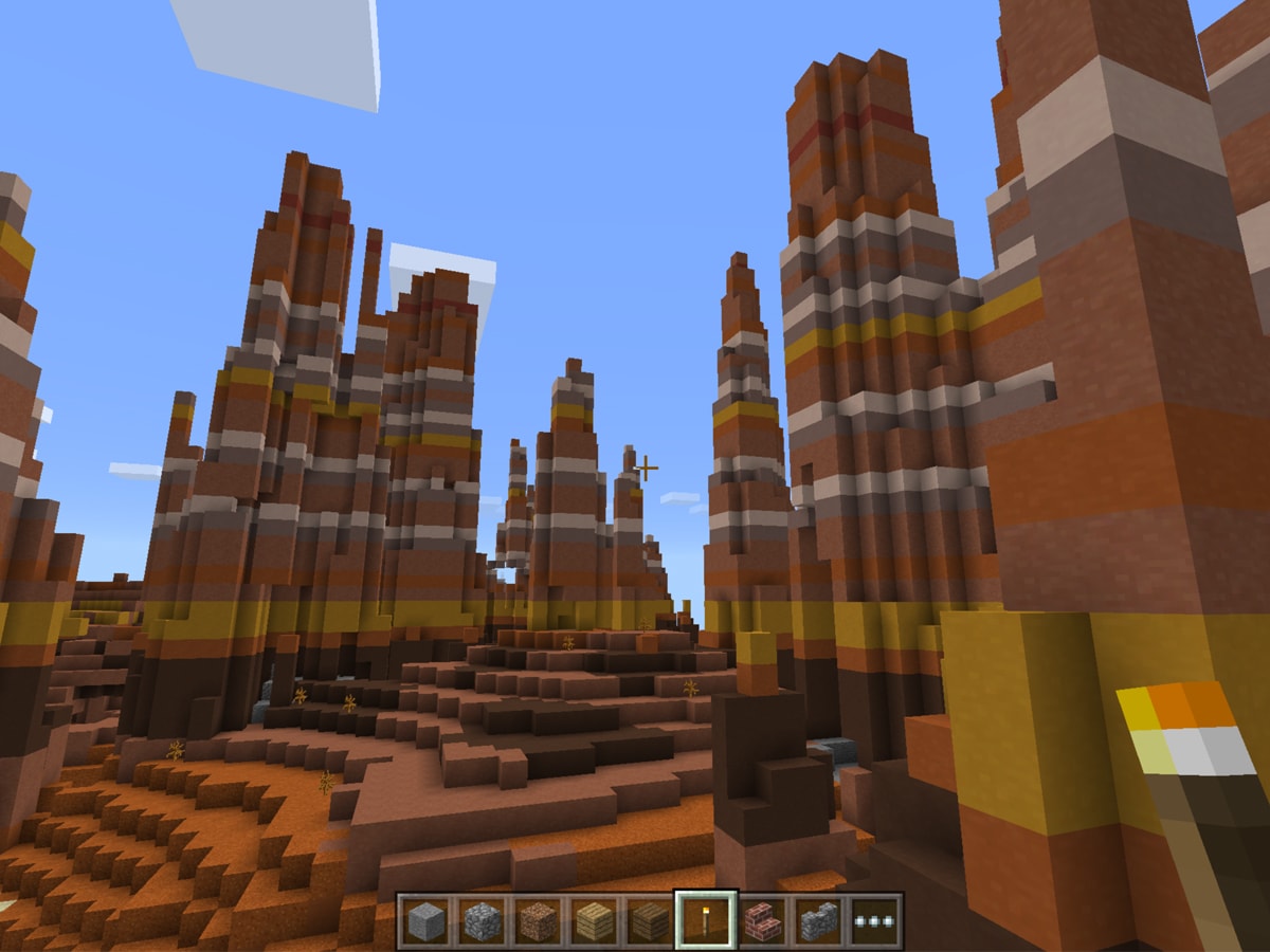 A desert landscape in Minecraft
