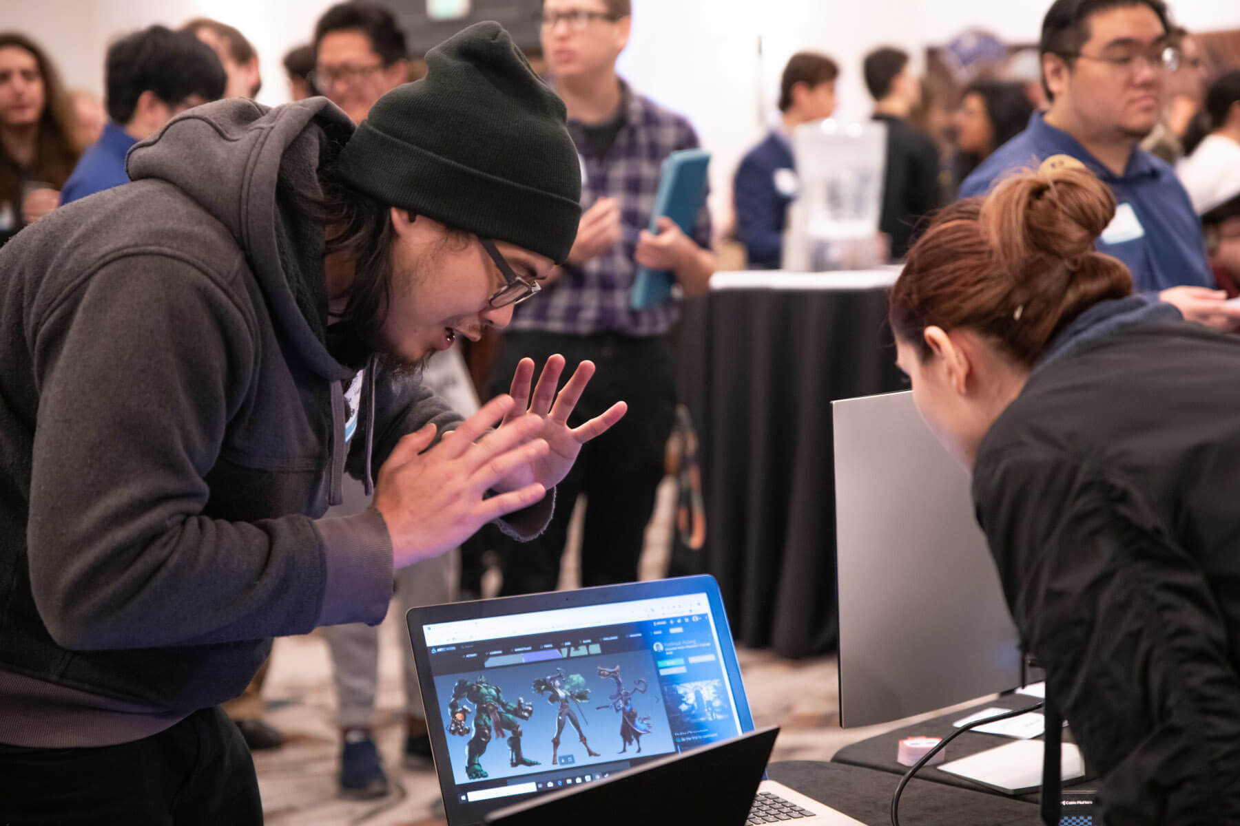 A student and recruiter speak at the 2020 DigiPen Internship Fair.